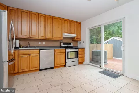 7650 Sherlock Ct, Pasadena, MD 21122 photo 14