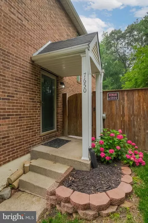 7650 Sherlock Ct, Pasadena, MD 21122 photo 2
