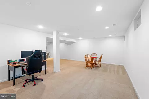 7220 Bocastle Ln, Hanover, MD 21076 photo 30