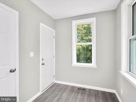 705 Matthews Ave, Baltimore, MD 21225 photo 8
