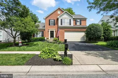 8205 Black Diamond Ct, Pasadena, MD 21122
