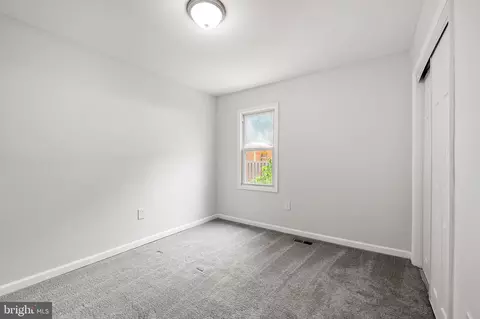 Bedroom - 478 Center St, Pasadena, MD 21122 photo 6 of 7