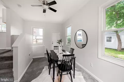 Dining - 478 Center St, Pasadena, MD 21122 photo 1 of 2