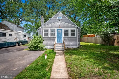 Exterior - 478 Center St, Pasadena, MD 21122 photo 1 of 5