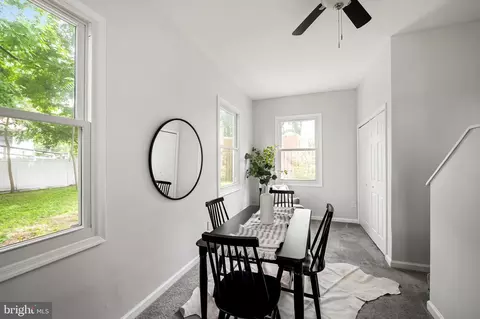 Dining - 478 Center St, Pasadena, MD 21122 photo 2 of 2