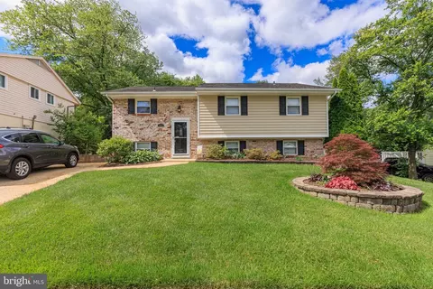 8246 Victoria Rd, Millersville, MD 21108