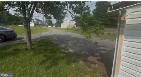 Other - 372 Riverside Dr, Pasadena, MD 21122 photo 11 of 12