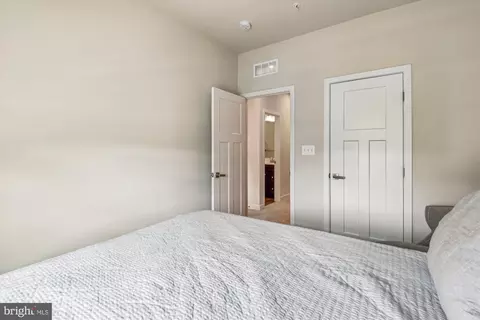 Bedroom - 155 Woodgate Cir, Pasadena, MD 21122 photo 3 of 12