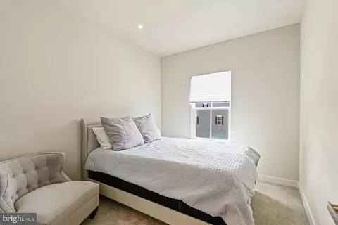 Bedroom - 155 Woodgate Cir, Pasadena, MD 21122 photo 1 of 12