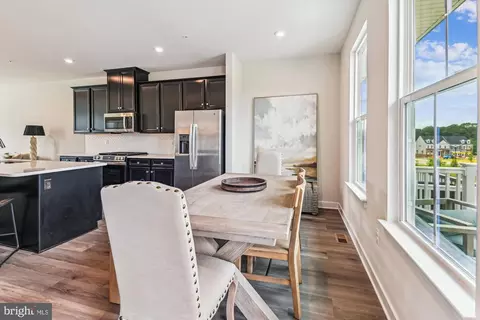 Dining - 155 Woodgate Cir, Pasadena, MD 21122 photo 2 of 3