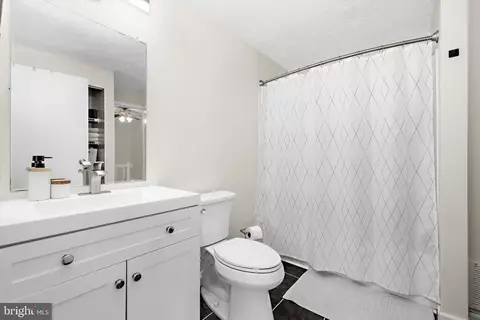 3636 Dorshire Ct, Pasadena, MD 21122 photo 24