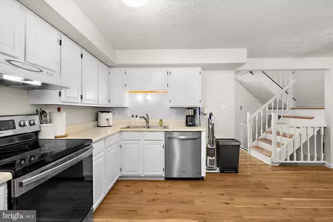 3636 Dorshire Ct, Pasadena, MD 21122 photo 14