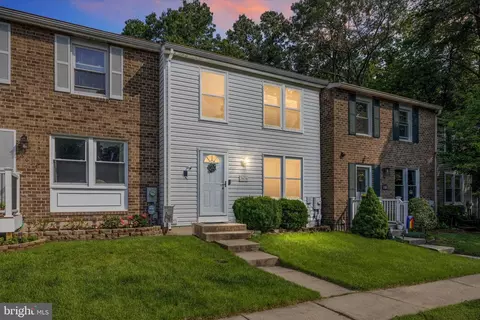 3636 Dorshire Ct, Pasadena, MD 21122