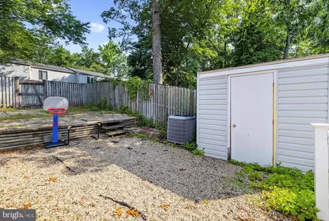 3636 Dorshire Ct, Pasadena, MD 21122 photo 37