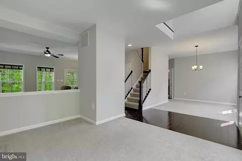 Entry Way - 496 Pitt Ct, Odenton, MD 21113 photo 2 of 6
