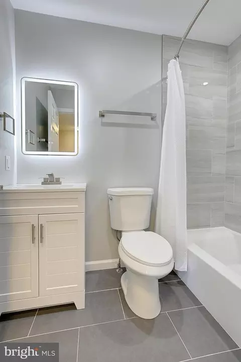 Bath - 496 Pitt Ct, Odenton, MD 21113 photo 2 of 8