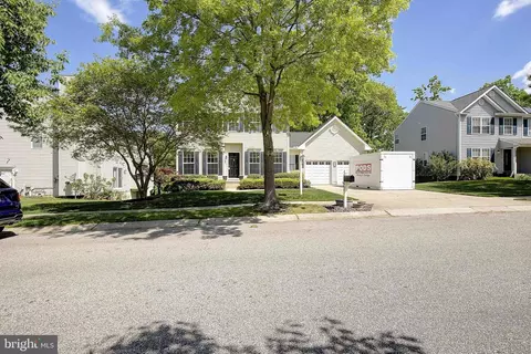 Exterior - 496 Pitt Ct, Odenton, MD 21113 photo 4 of 13