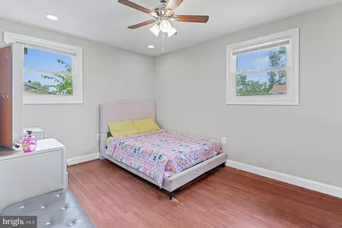 Bedroom - 338 Eagle Hbr S, Laurel, MD 20724 photo 2 of 4