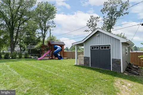 Exterior - 338 Eagle Hbr S, Laurel, MD 20724 photo 3 of 4