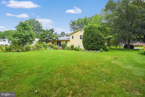 Exterior - 113 Stewart Dr, Edgewater, MD 21037 photo 6 of 7