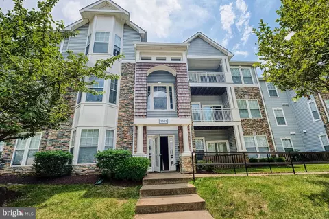 3521 Piney Woods Pl #F303, Laurel, MD 20724