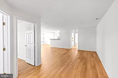 700 Orchard Overlook #203, Odenton, MD 21113