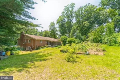 892 Timber Ridge Dr, Hanover, MD 21076 photo 18