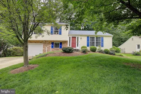 653 Bay Green Dr, Arnold, MD 21012