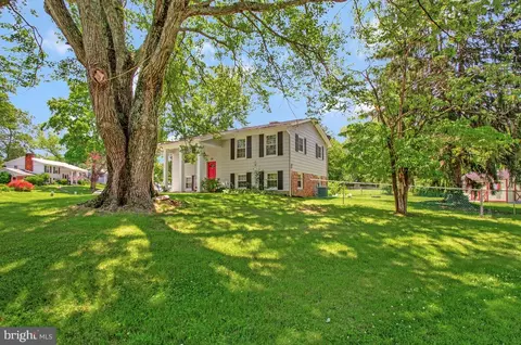 135 Brent Rd, Arnold, MD 21012 photo 4
