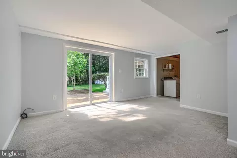 Living - 1720 Denton Ct, Crofton, MD 21114 photo 4 of 4