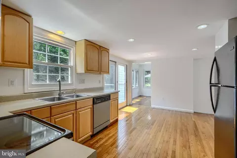 Entry Way - 1720 Denton Ct, Crofton, MD 21114 photo 1 of 2