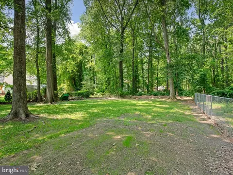 Exterior - 1440 Cedarhurst Rd, Shady Side, MD 20764 photo 5 of 8