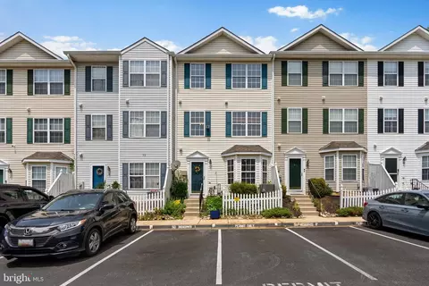 50 C Amberstone Ct, Annapolis, MD 21403