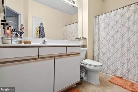 Bath - 3511 Piney Woods Pl #C101, Laurel, MD 20724 photo 1 of 6