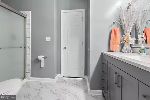 Bath - 3511 Piney Woods Pl #C101, Laurel, MD 20724 photo 3 of 6