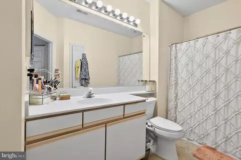 Bath - 3511 Piney Woods Pl #C101, Laurel, MD 20724 photo 2 of 6