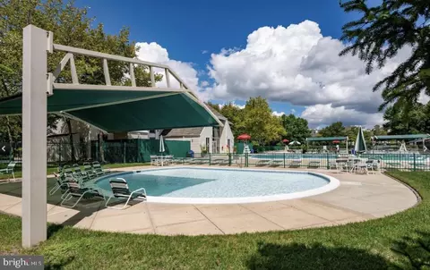 Exterior - 8002 Sanctuary Ct, Laurel, MD 20724 photo 11 of 13