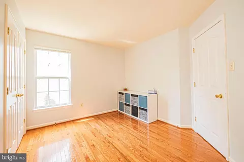 Bedroom - 8002 Sanctuary Ct, Laurel, MD 20724 photo 5 of 10