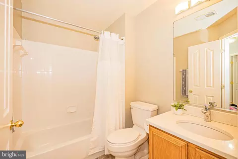 Bath - 8002 Sanctuary Ct, Laurel, MD 20724 photo 6 of 7