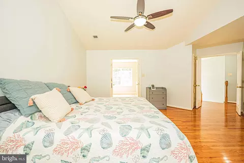 Bedroom - 8002 Sanctuary Ct, Laurel, MD 20724 photo 3 of 10