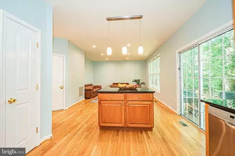Kitchen - 8002 Sanctuary Ct, Laurel, MD 20724 photo 4 of 4