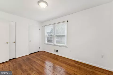 Bedroom - 5 Brookfield Rd, Pasadena, MD 21122 photo 2 of 3