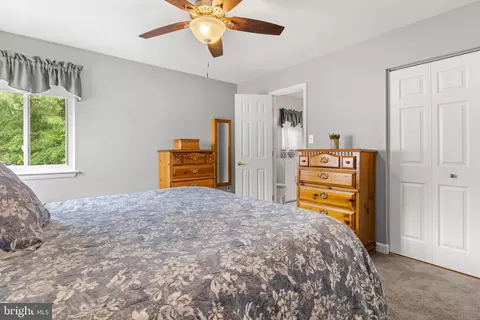 7674 Pine Haven Dr, Pasadena, MD 21122 photo 22