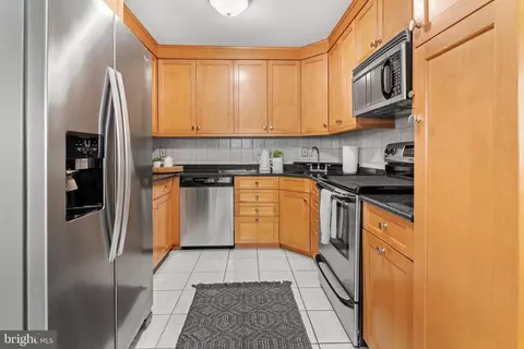 7674 Pine Haven Dr, Pasadena, MD 21122 photo 16