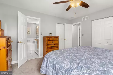 7674 Pine Haven Dr, Pasadena, MD 21122 photo 21