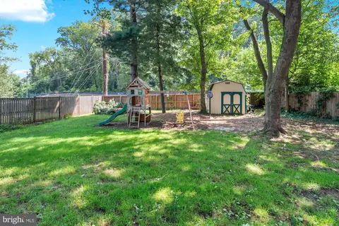 Exterior - 411 Stanford Ct, Arnold, MD 21012 photo 7 of 8