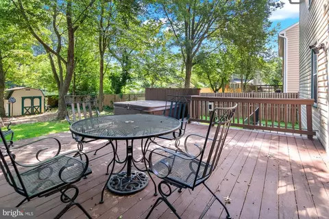 Exterior - 411 Stanford Ct, Arnold, MD 21012 photo 8 of 8
