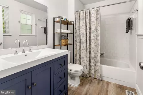Bath - 411 Stanford Ct, Arnold, MD 21012 photo 1 of 1
