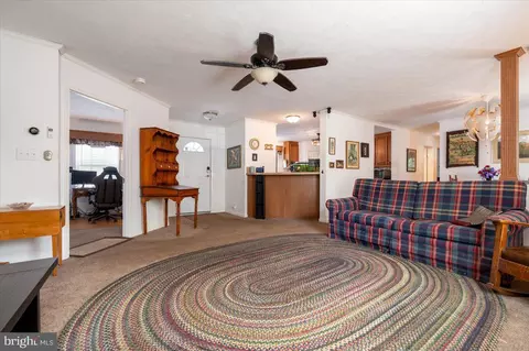 302 Berts Dr, Lothian, MD 20711 photo 13