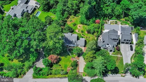 View/Area - 215 Wardour Dr, Annapolis, MD 21401 photo 3 of 13